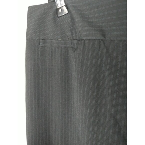 Worthington Women's Black Blue Pinstripe Button Close Dress Pants. Size 10 - Picture 4 of 12